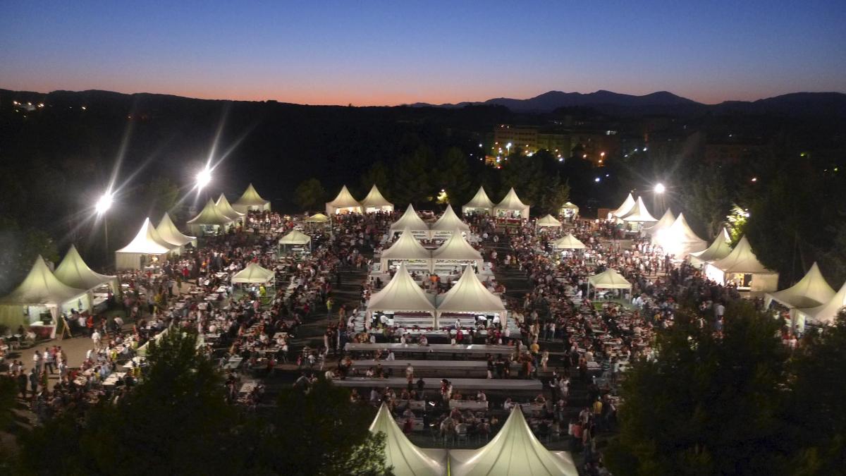 El Festival Vino Somontano que se celebra el primer fin de semana de agosto